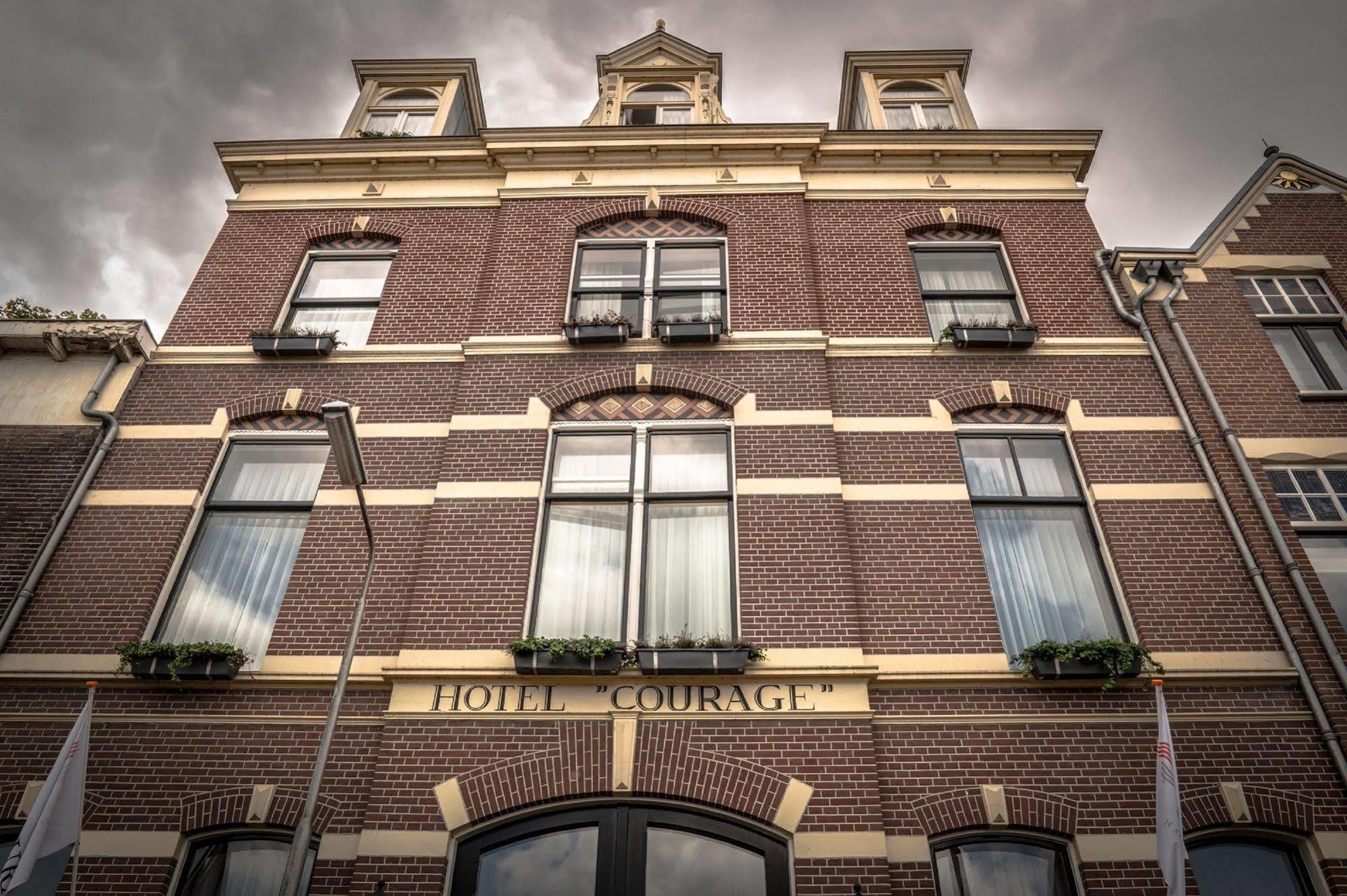 Hotel Courage Waalkade Неймеген Екстер'єр фото